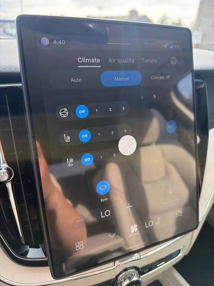 2026 Volvo XC60 B5 Ultra Bend OR