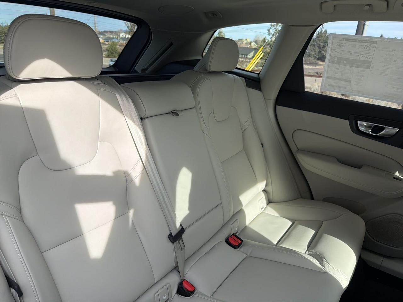 2026 Volvo XC60 B5 Ultra Bend OR