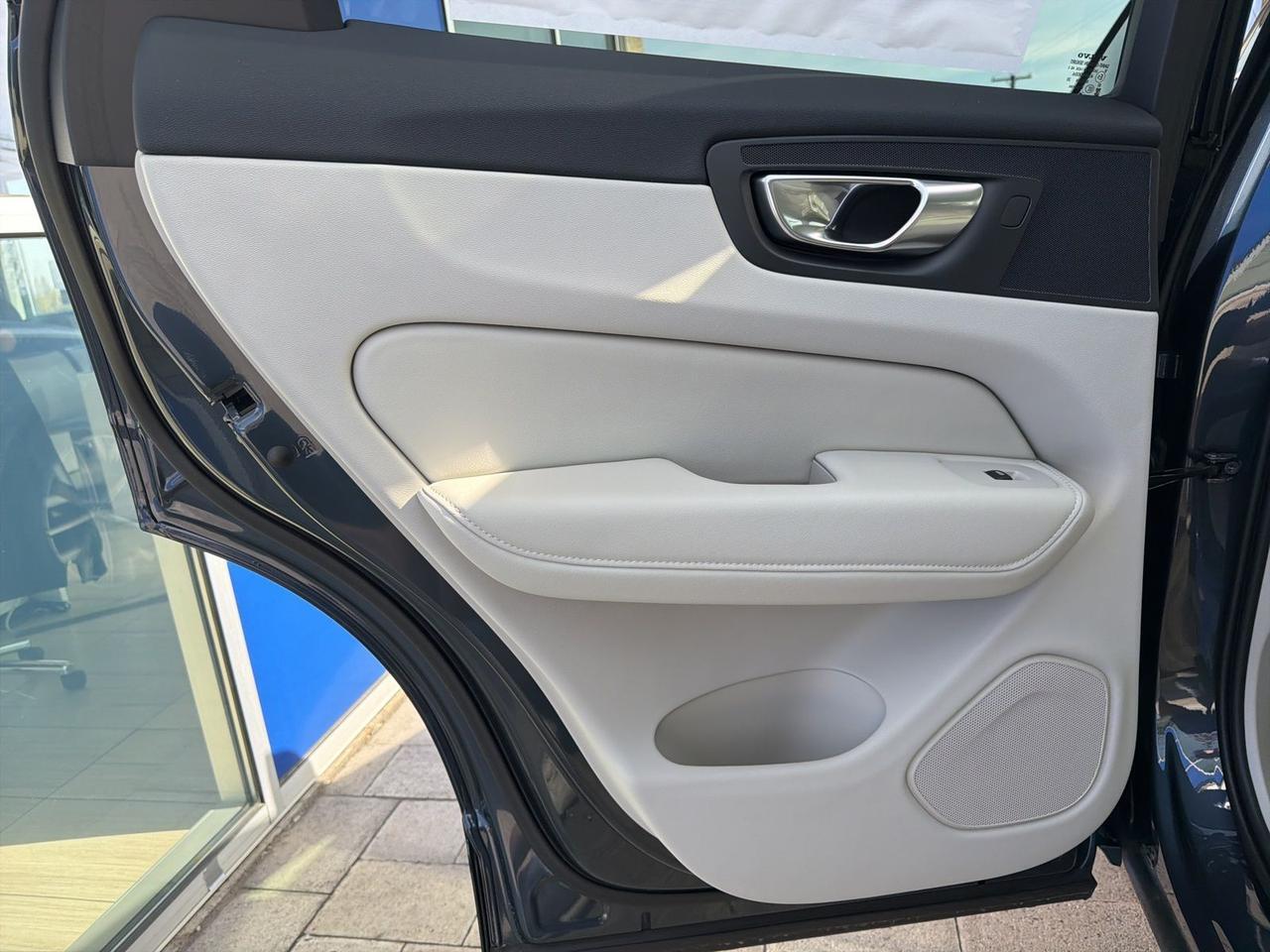 2026 Volvo XC60 B5 Ultra Bend OR
