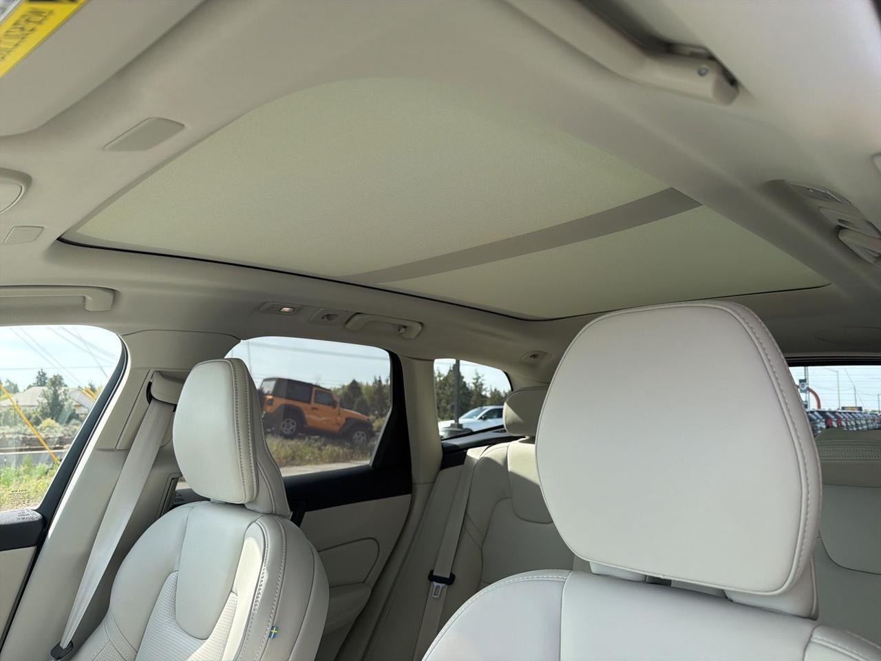 2026 Volvo XC60 B5 Ultra Bend OR