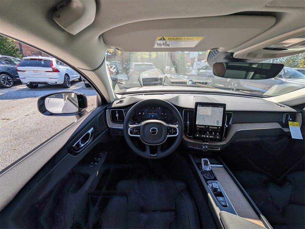 2026 Volvo XC60 B5 Ultra Hunt Valley MD