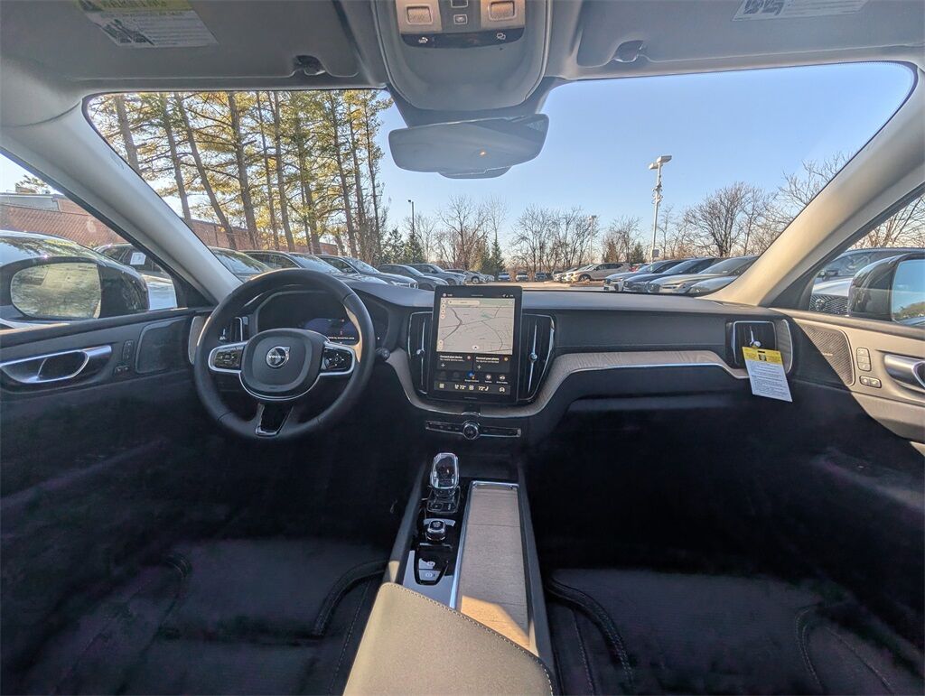 2026 Volvo XC60 B5 Ultra Hunt Valley MD