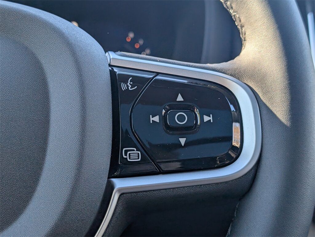 2026 Volvo XC60 B5 Ultra Hunt Valley MD