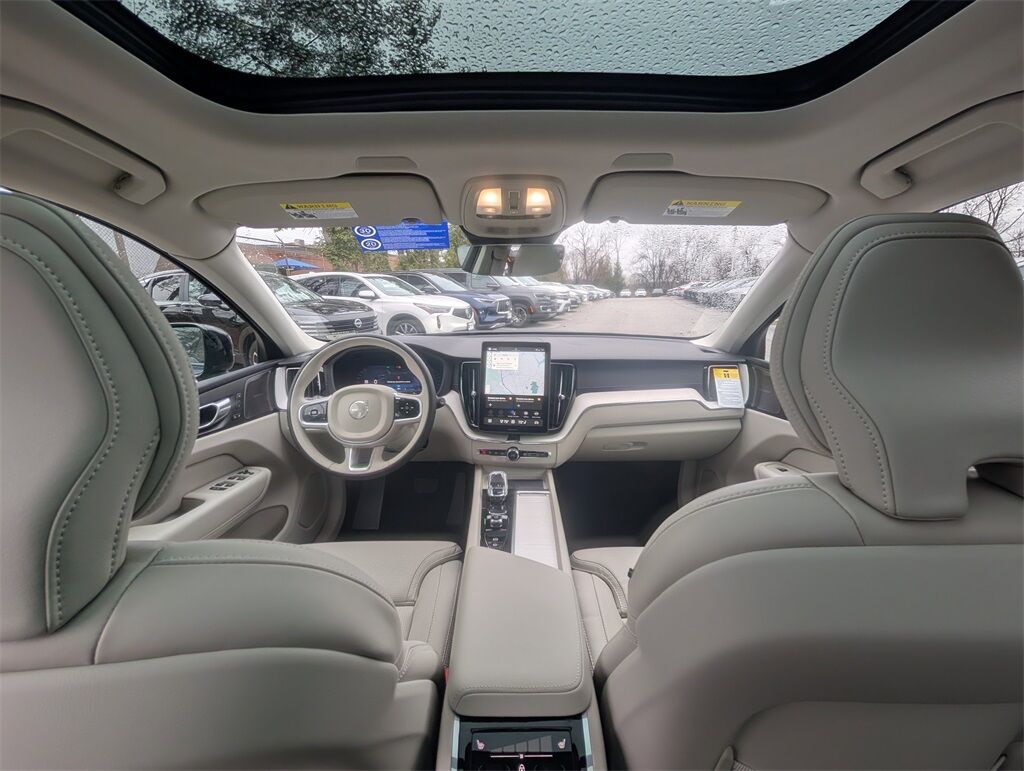 2026 Volvo XC60 B5 Ultra Hunt Valley MD