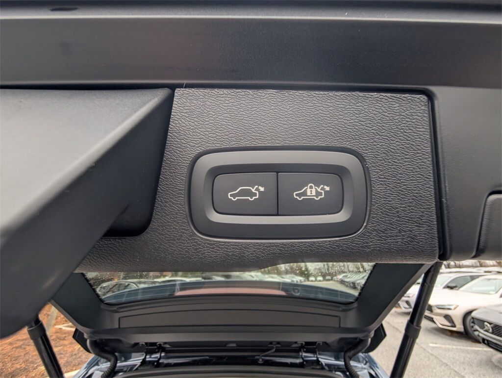 2026 Volvo XC60 B5 Ultra Hunt Valley MD