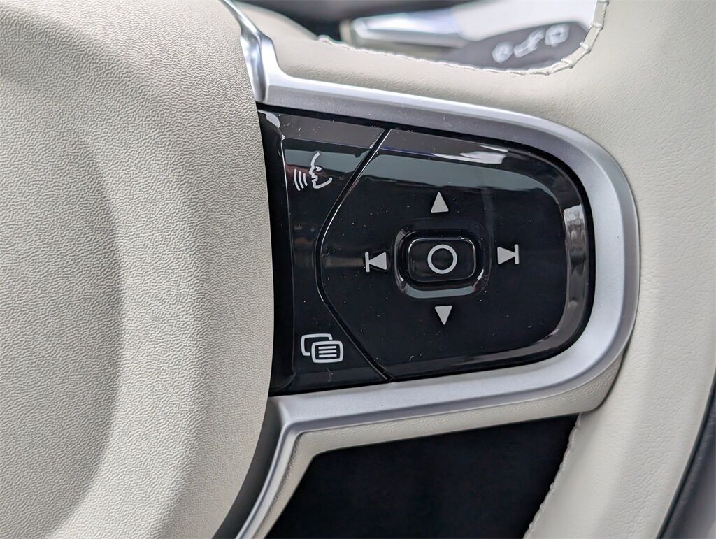 2026 Volvo XC60 B5 Ultra Hunt Valley MD