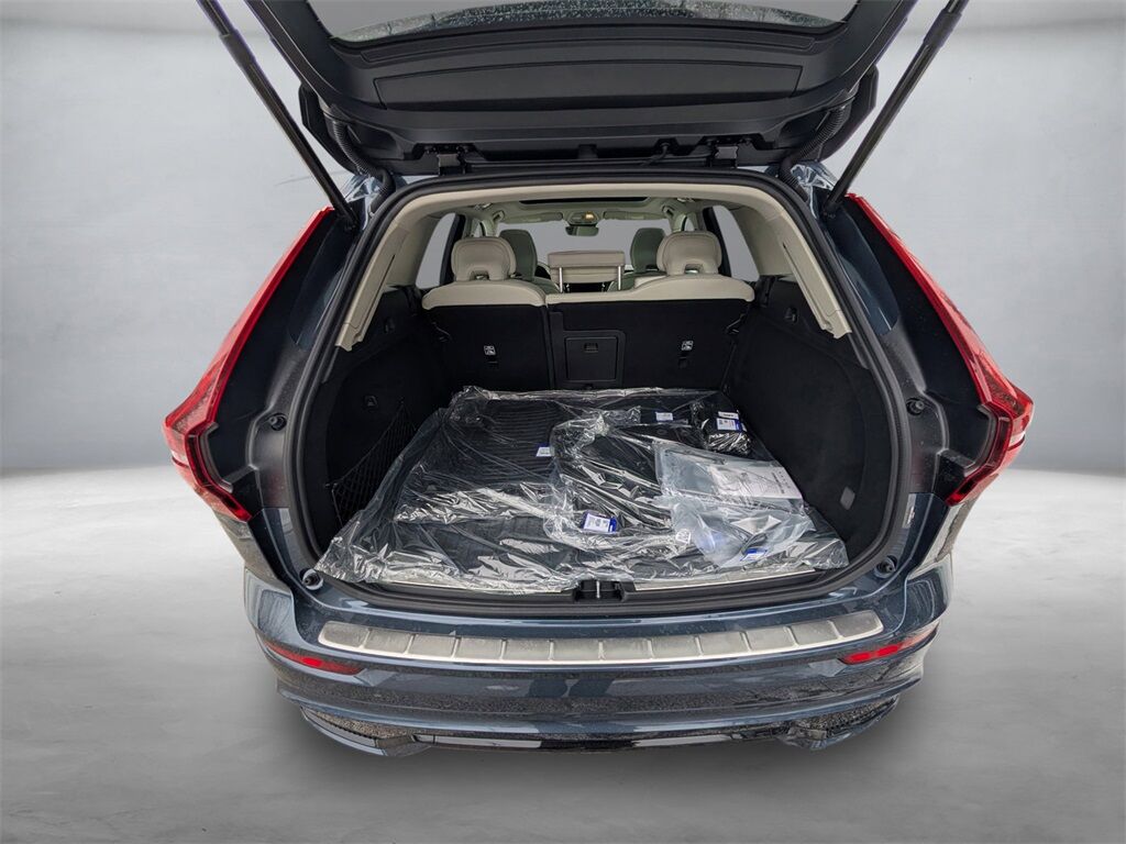 2026 Volvo XC60 B5 Ultra Hunt Valley MD