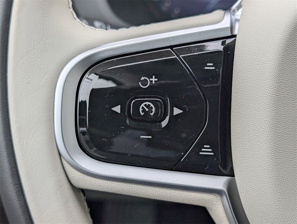 2026 Volvo XC60 B5 Ultra Hunt Valley MD