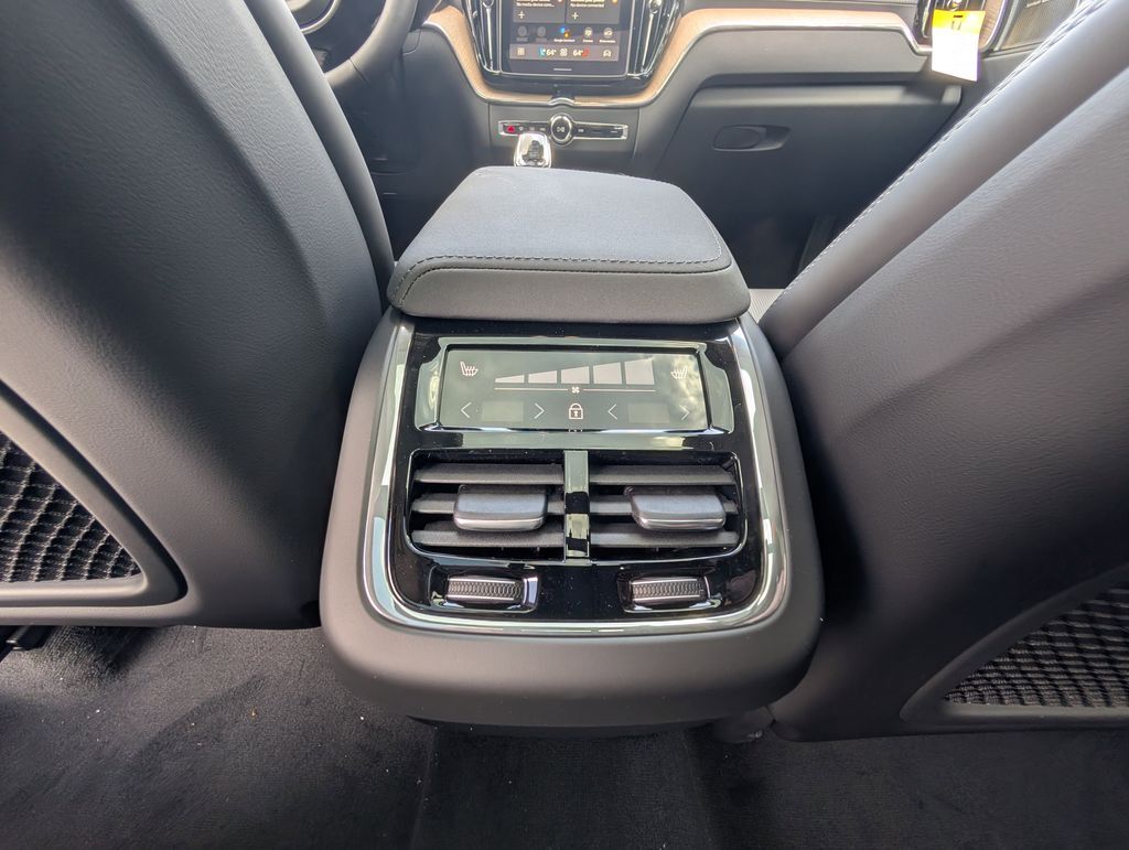 2026 Volvo XC60 B5 Ultra Hunt Valley MD