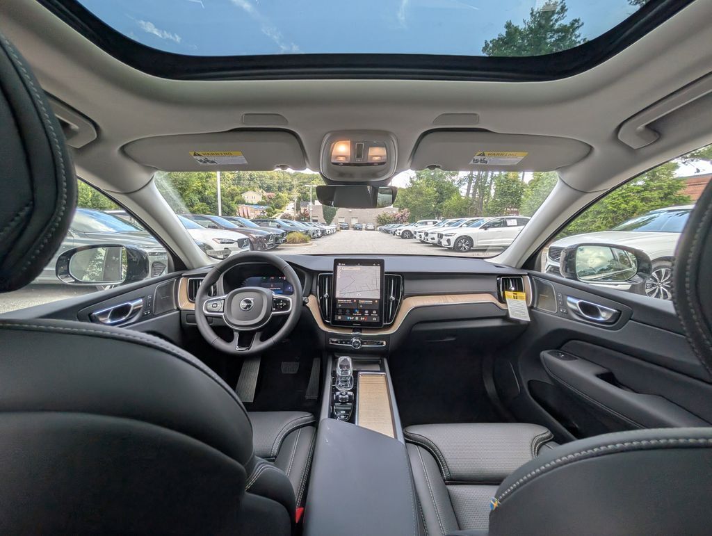 2026 Volvo XC60 B5 Ultra Hunt Valley MD