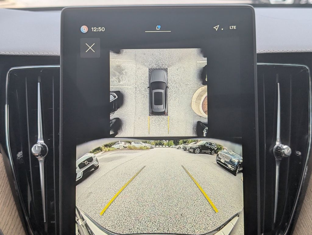 2026 Volvo XC60 B5 Ultra Hunt Valley MD