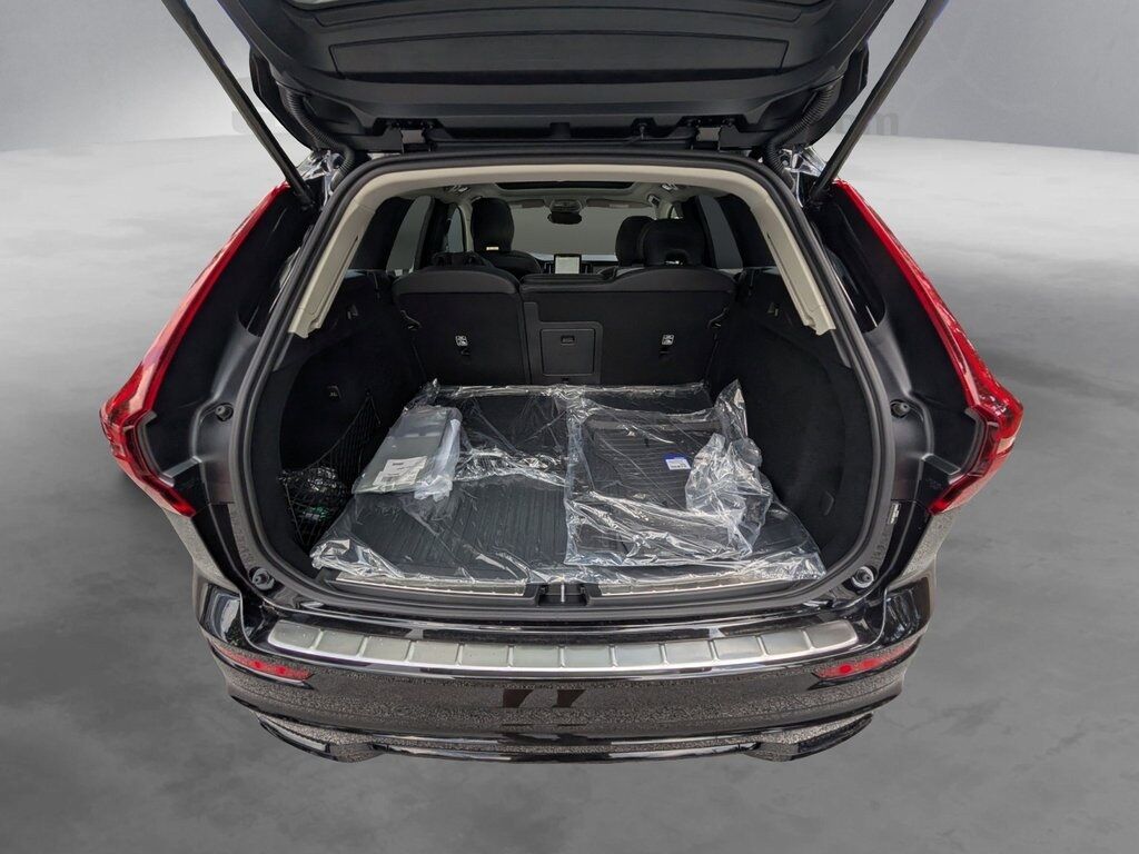 2026 Volvo XC60 B5 Ultra Hunt Valley MD