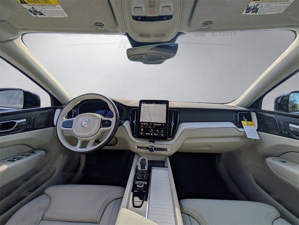 2026 Volvo XC60 B5 Ultra Hunt Valley MD