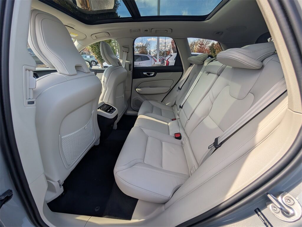 2026 Volvo XC60 B5 Ultra Hunt Valley MD