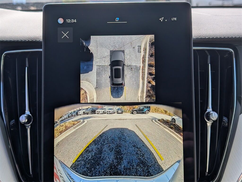 2026 Volvo XC60 B5 Ultra Hunt Valley MD