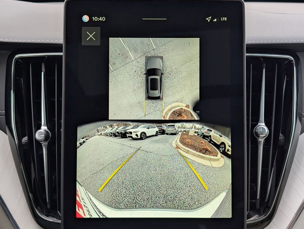 2026 Volvo XC60 B5 Ultra Hunt Valley MD