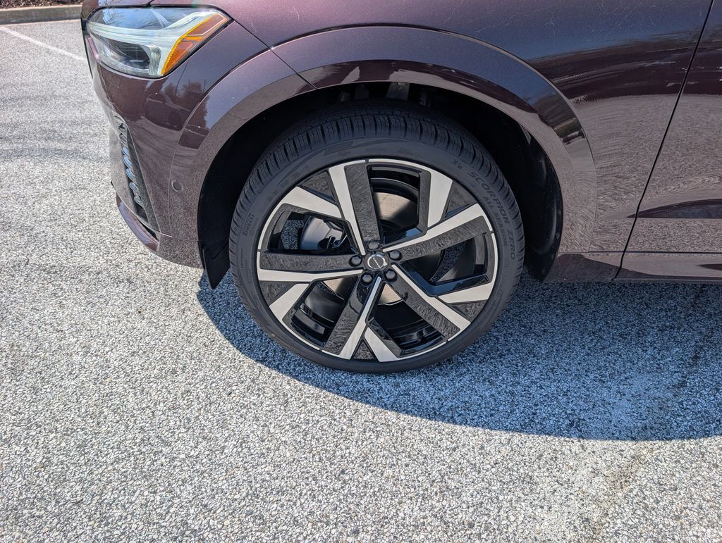 2026 Volvo XC60 B5 Ultra Hunt Valley MD