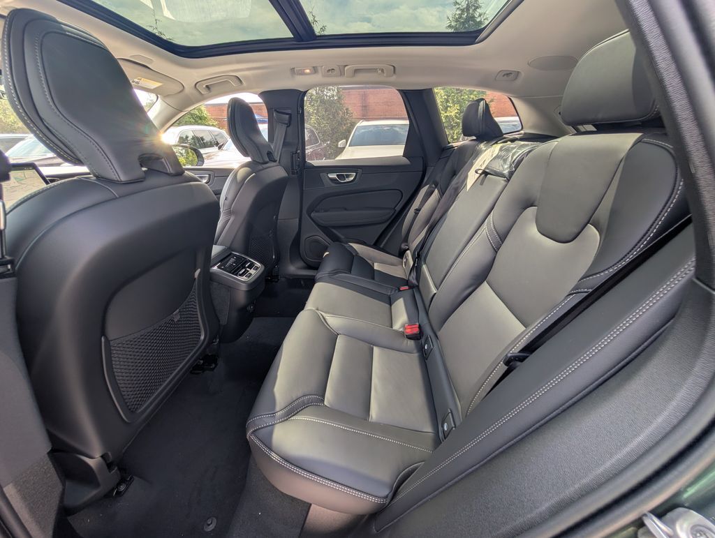2026 Volvo XC60 B5 Ultra Hunt Valley MD