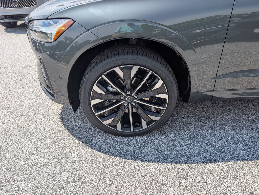 2026 Volvo XC60 B5 Ultra Hunt Valley MD