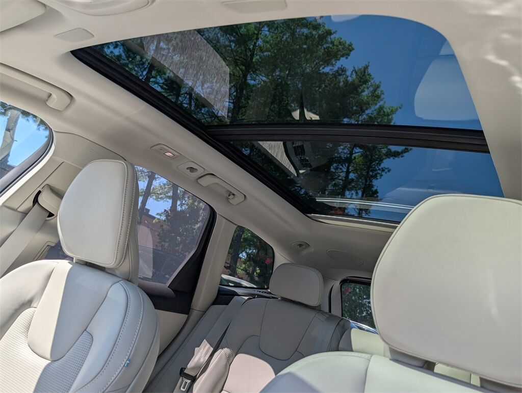2026 Volvo XC60 B5 Ultra Hunt Valley MD