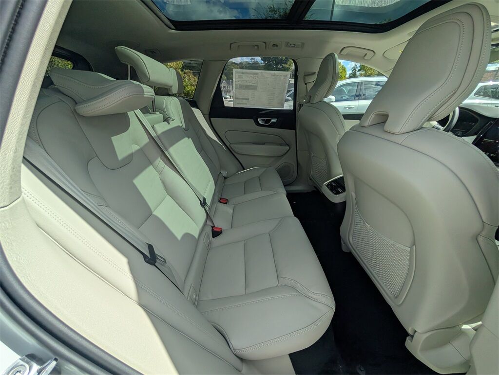 2026 Volvo XC60 B5 Ultra Hunt Valley MD