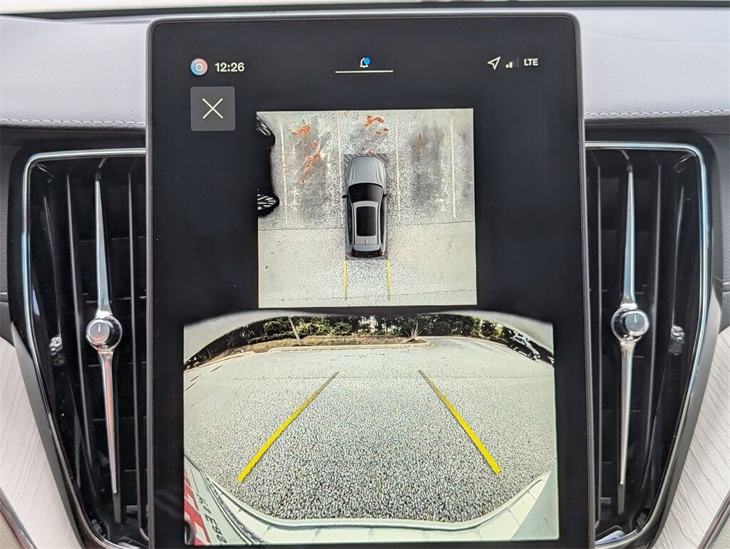 2026 Volvo XC60 B5 Ultra Hunt Valley MD