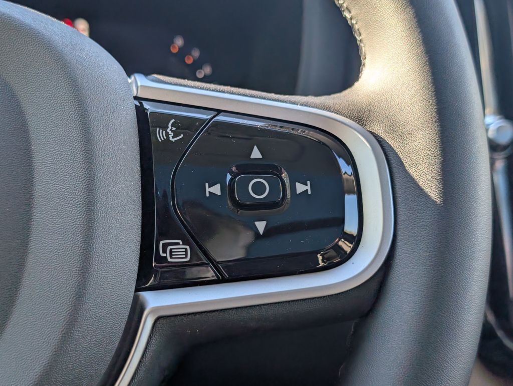 2026 Volvo XC60 B5 Ultra Hunt Valley MD