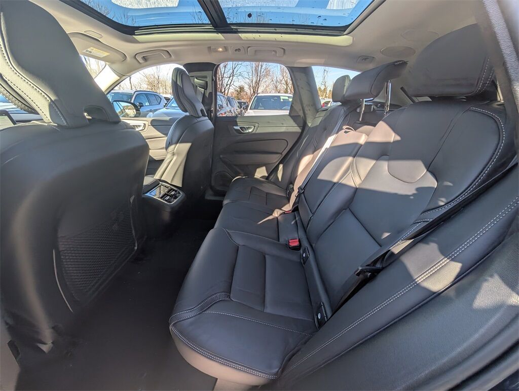 2026 Volvo XC60 B5 Ultra Hunt Valley MD