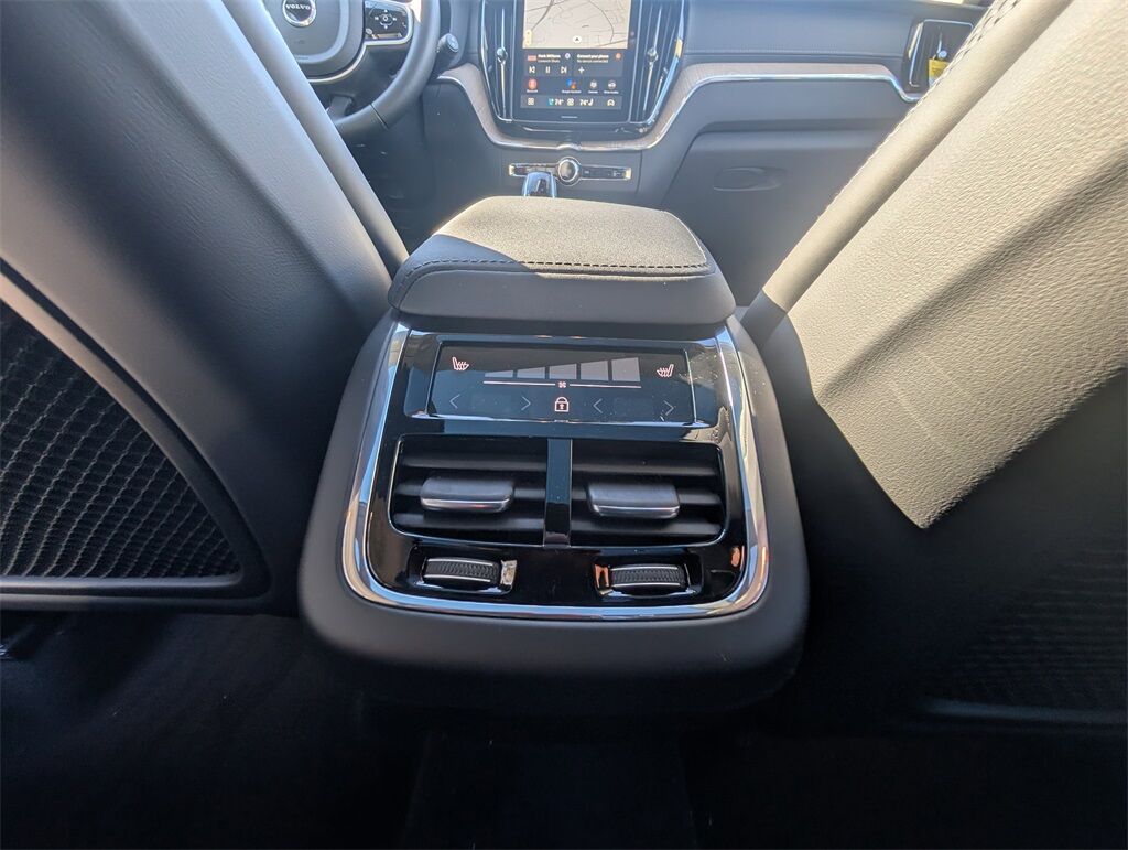 2026 Volvo XC60 B5 Ultra Hunt Valley MD