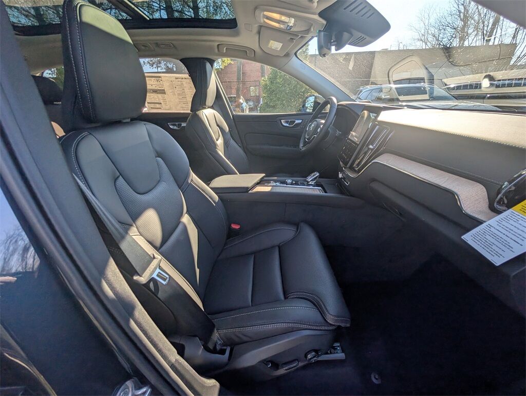 2026 Volvo XC60 B5 Ultra Hunt Valley MD