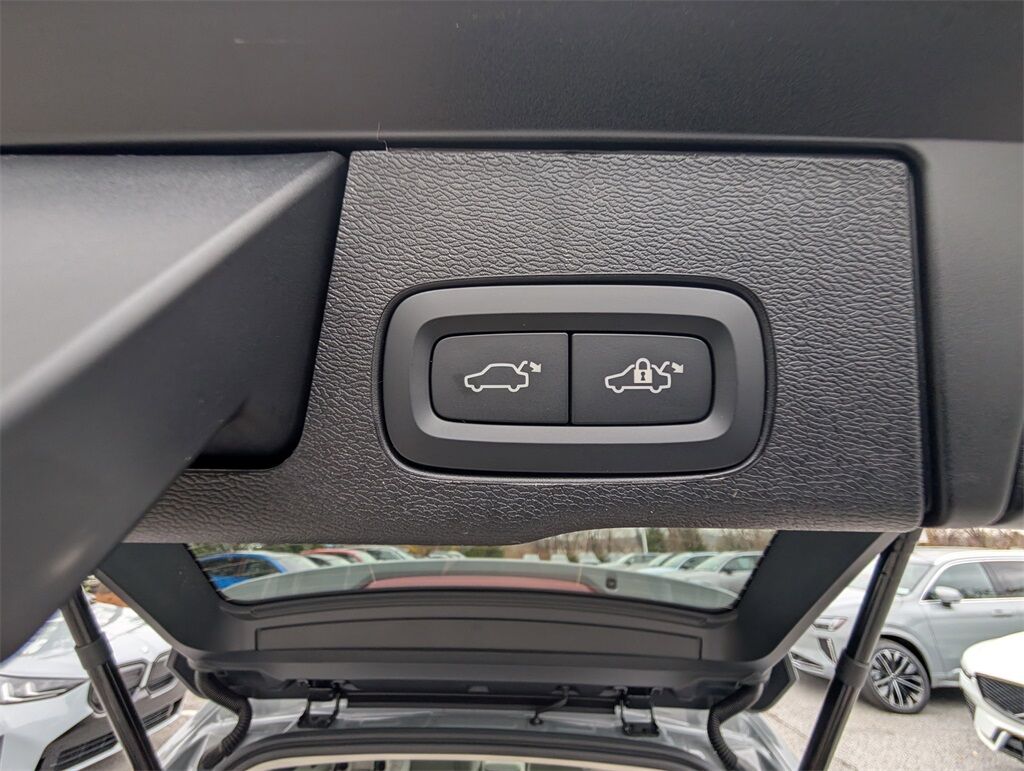 2026 Volvo XC60 B5 Ultra Hunt Valley MD