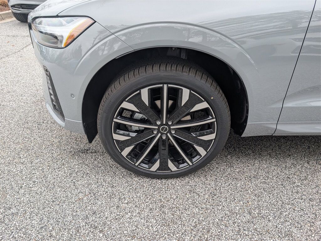 2026 Volvo XC60 B5 Ultra Hunt Valley MD