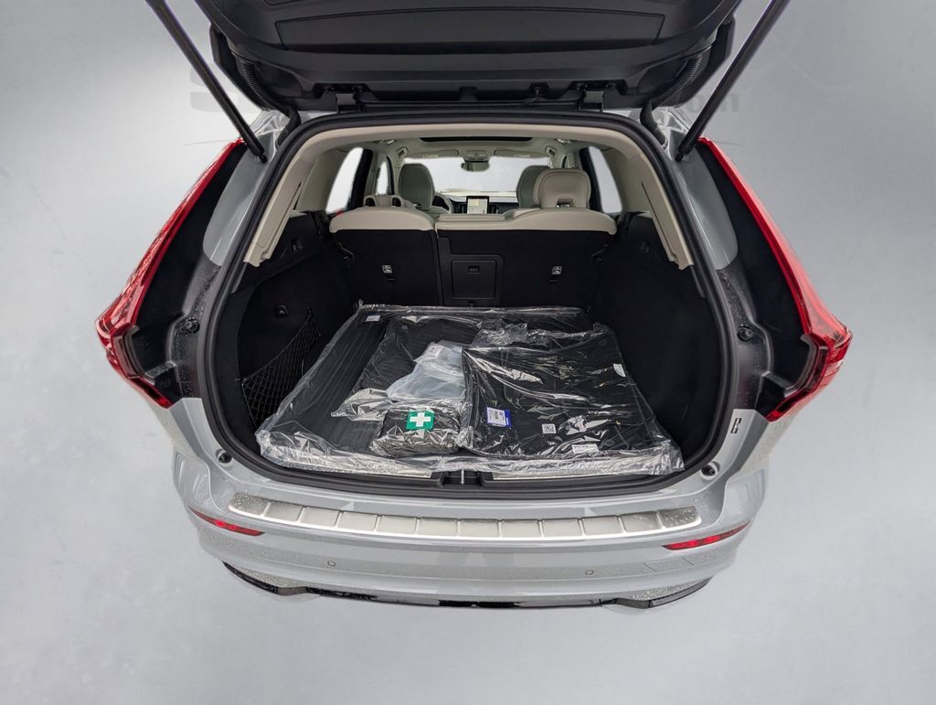 2026 Volvo XC60 B5 Ultra Hunt Valley MD