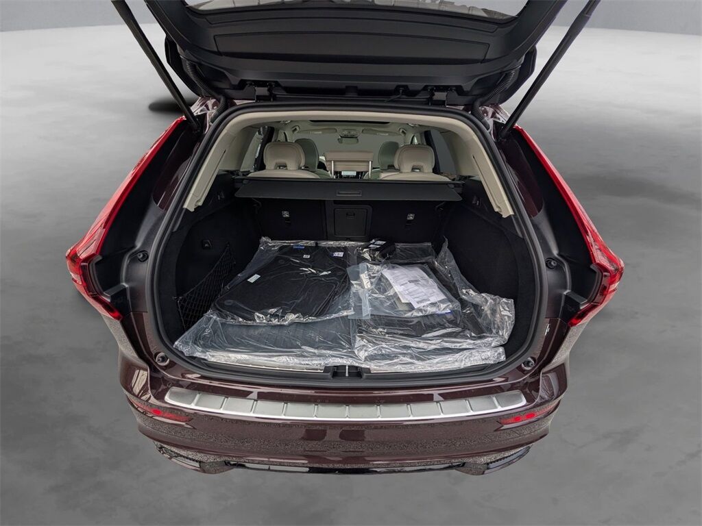 2026 Volvo XC60 B5 Ultra Hunt Valley MD