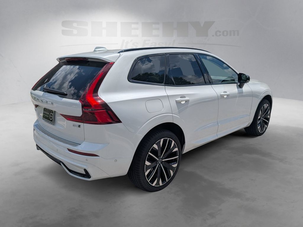 2026 Volvo XC60 B5 Ultra Hunt Valley MD