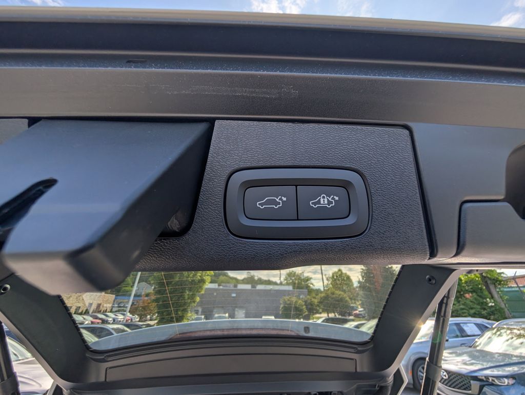 2026 Volvo XC60 Plug-In Hybrid T8 Core Hunt Valley MD