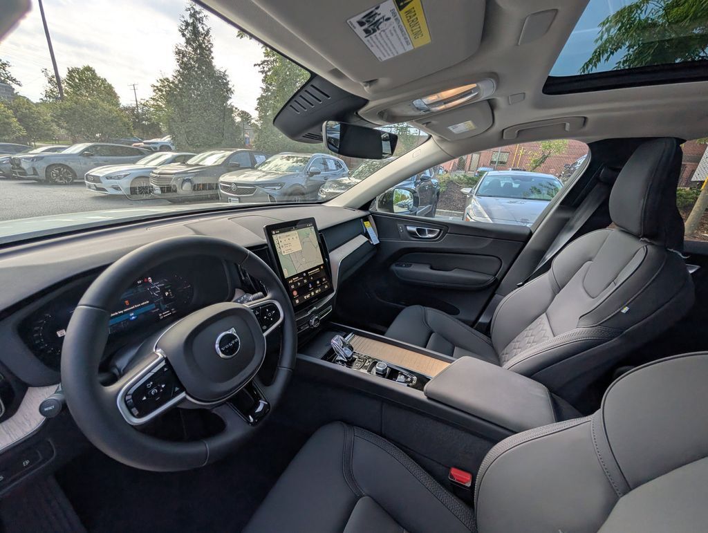 2026 Volvo XC60 Plug-In Hybrid T8 Core Hunt Valley MD