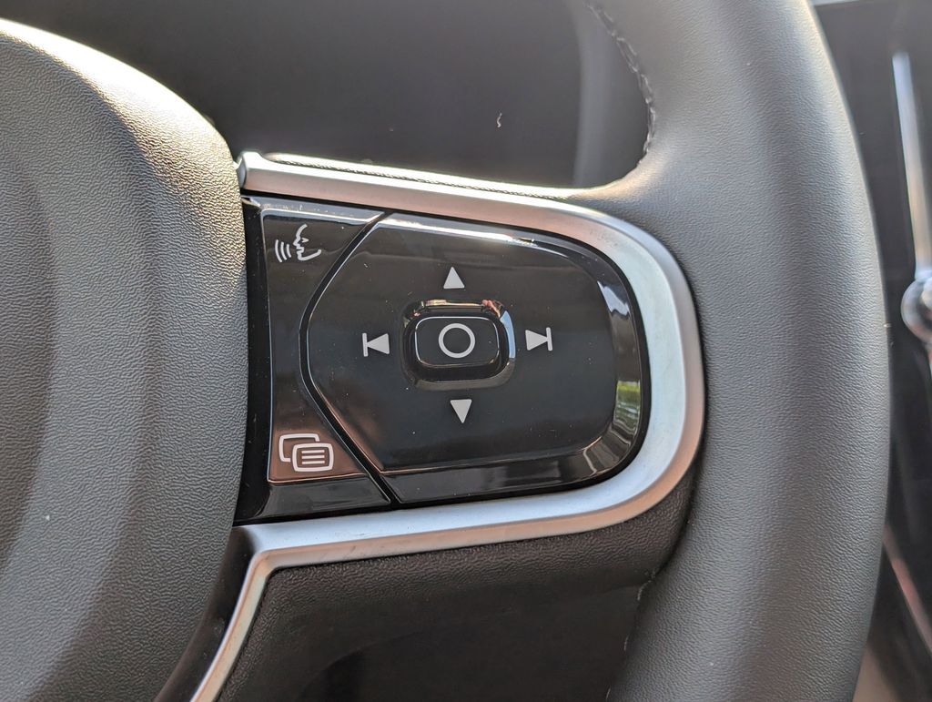 2026 Volvo XC60 Plug-In Hybrid T8 Core Hunt Valley MD