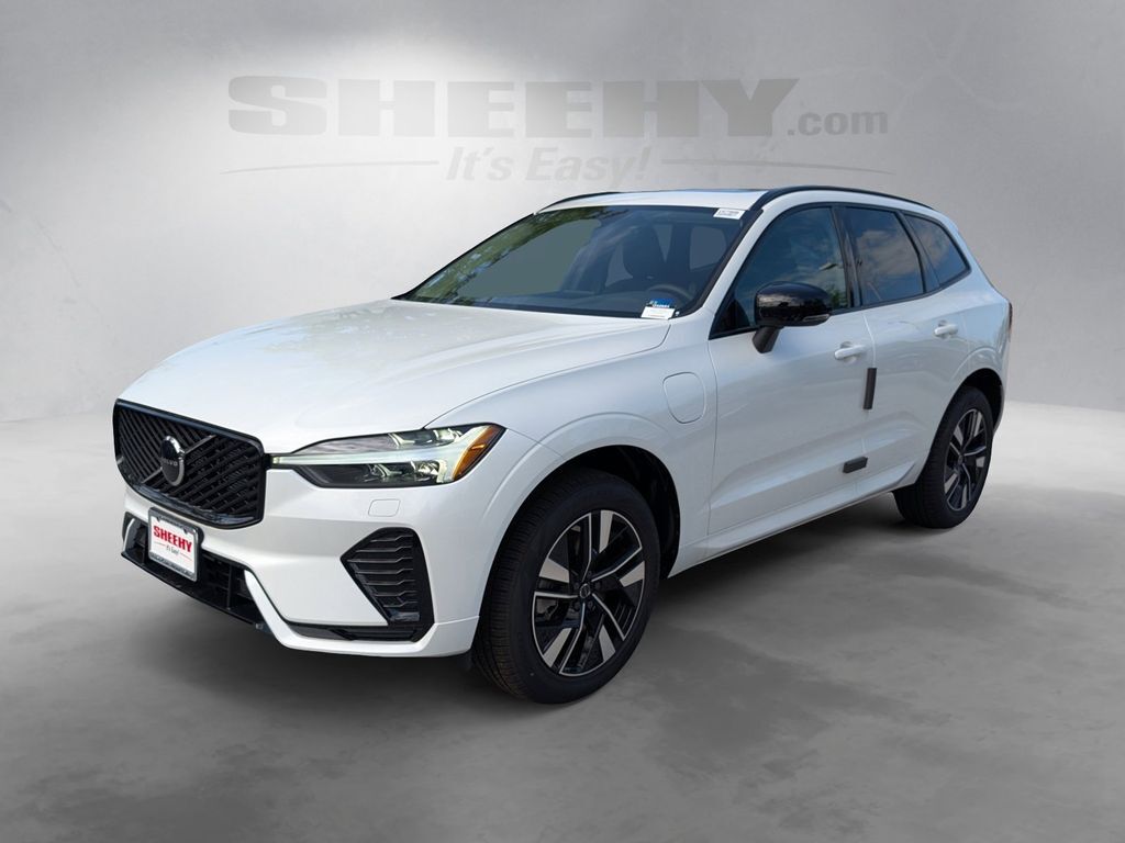 2026 Volvo XC60 Plug-In Hybrid T8 Core Hunt Valley MD