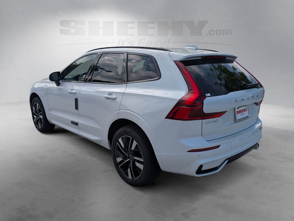 2026 Volvo XC60 Plug-In Hybrid T8 Core Hunt Valley MD