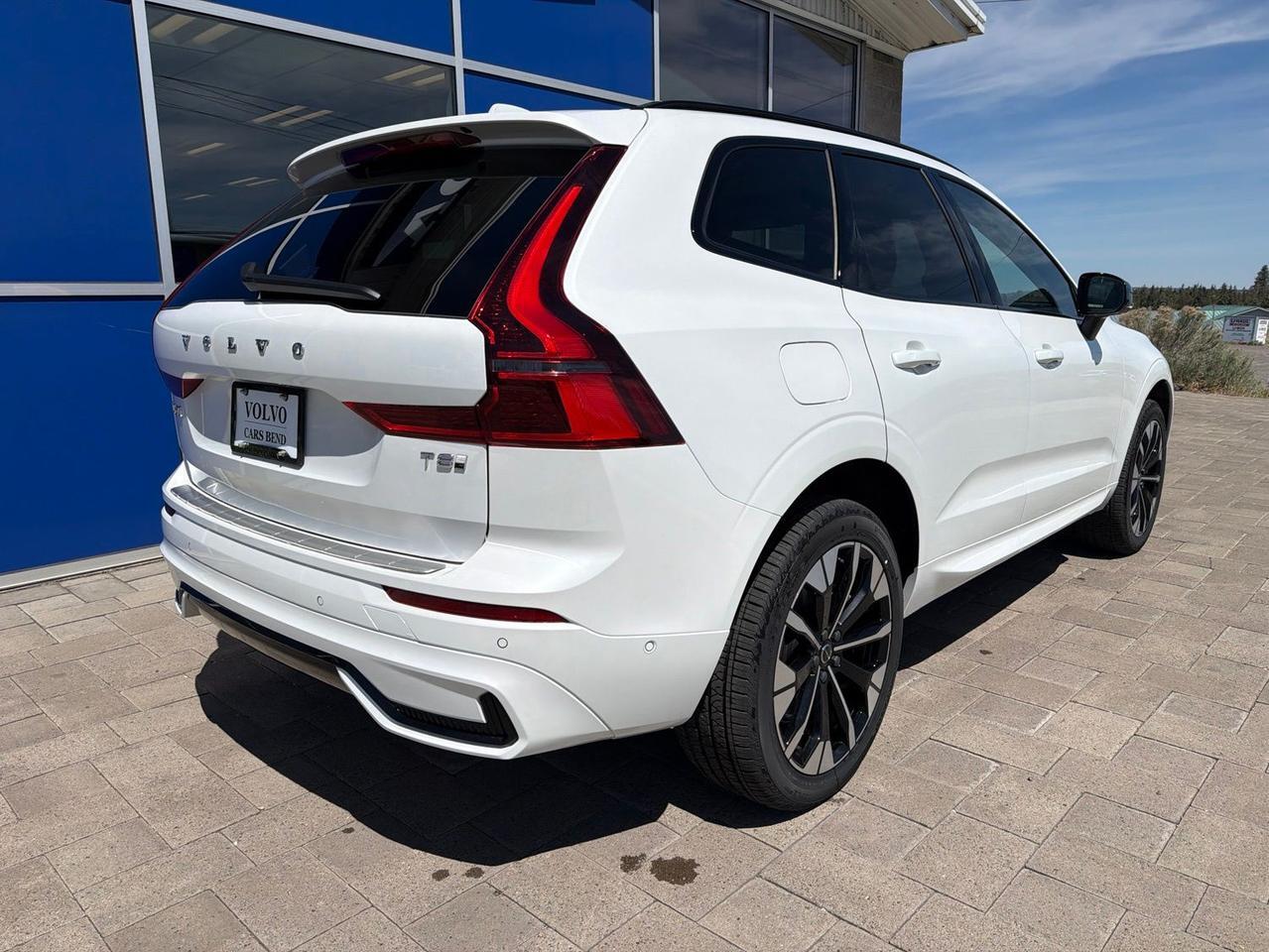 2026 Volvo XC60 Plug-In Hybrid T8 Plus Bend OR
