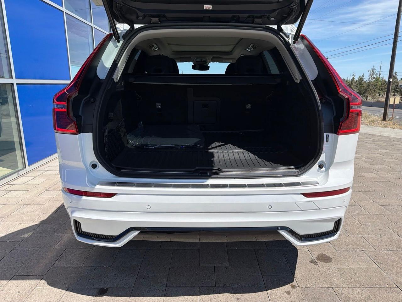 2026 Volvo XC60 Plug-In Hybrid T8 Plus Bend OR