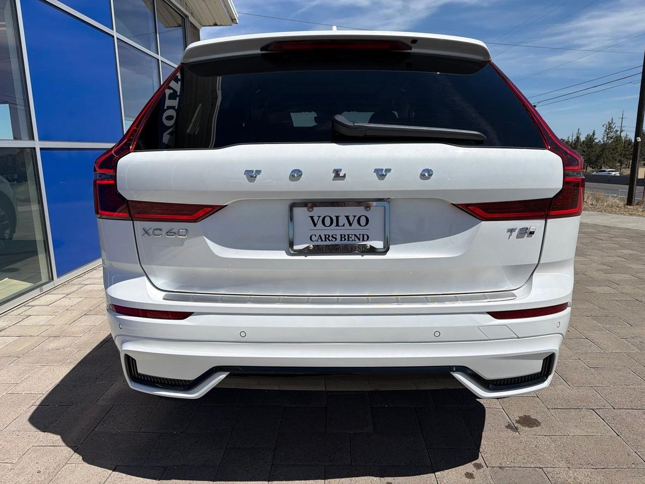 2026 Volvo XC60 Plug-In Hybrid T8 Plus Bend OR