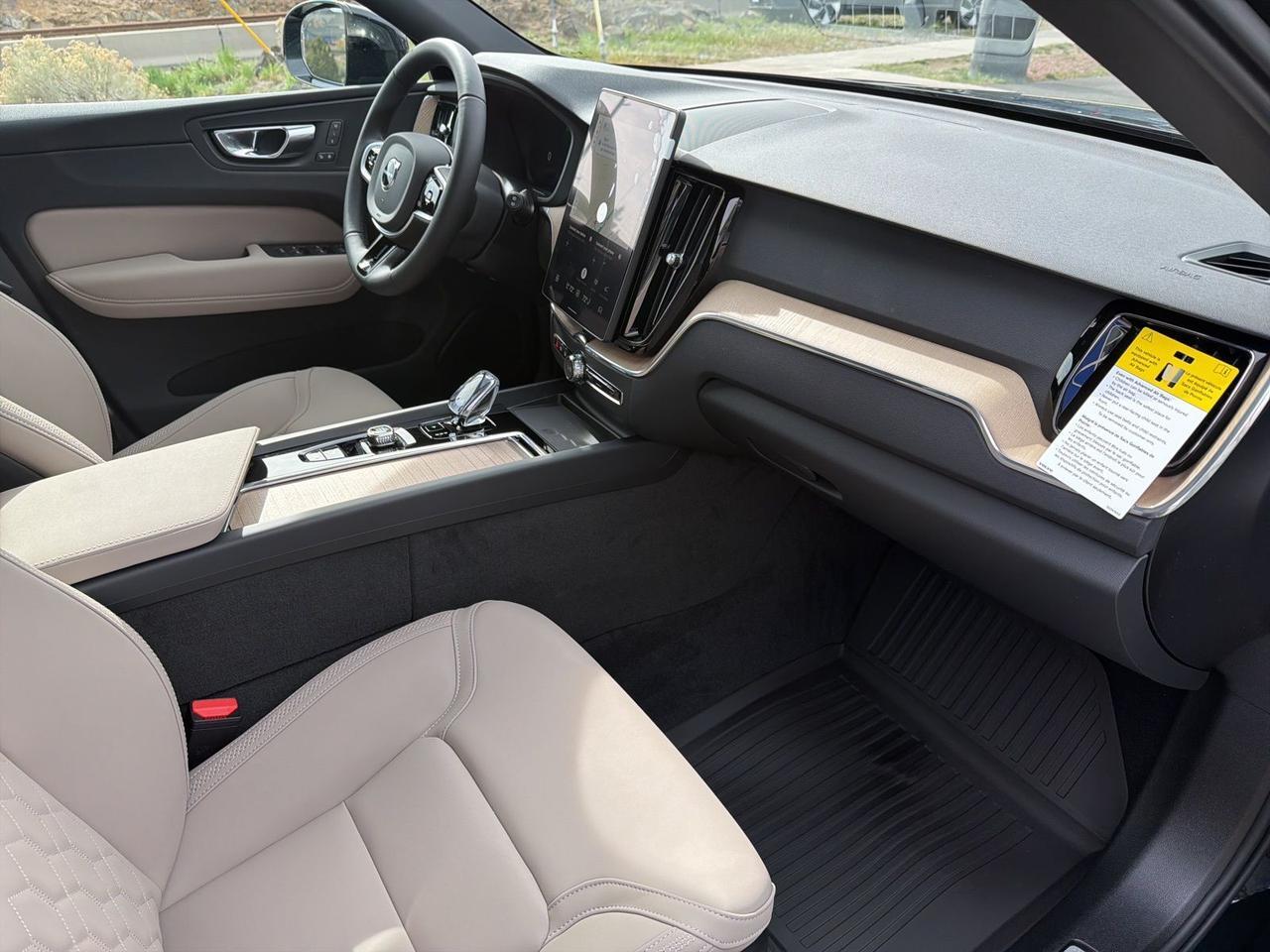 2026 Volvo XC60 Plug-In Hybrid T8 Plus Bend OR