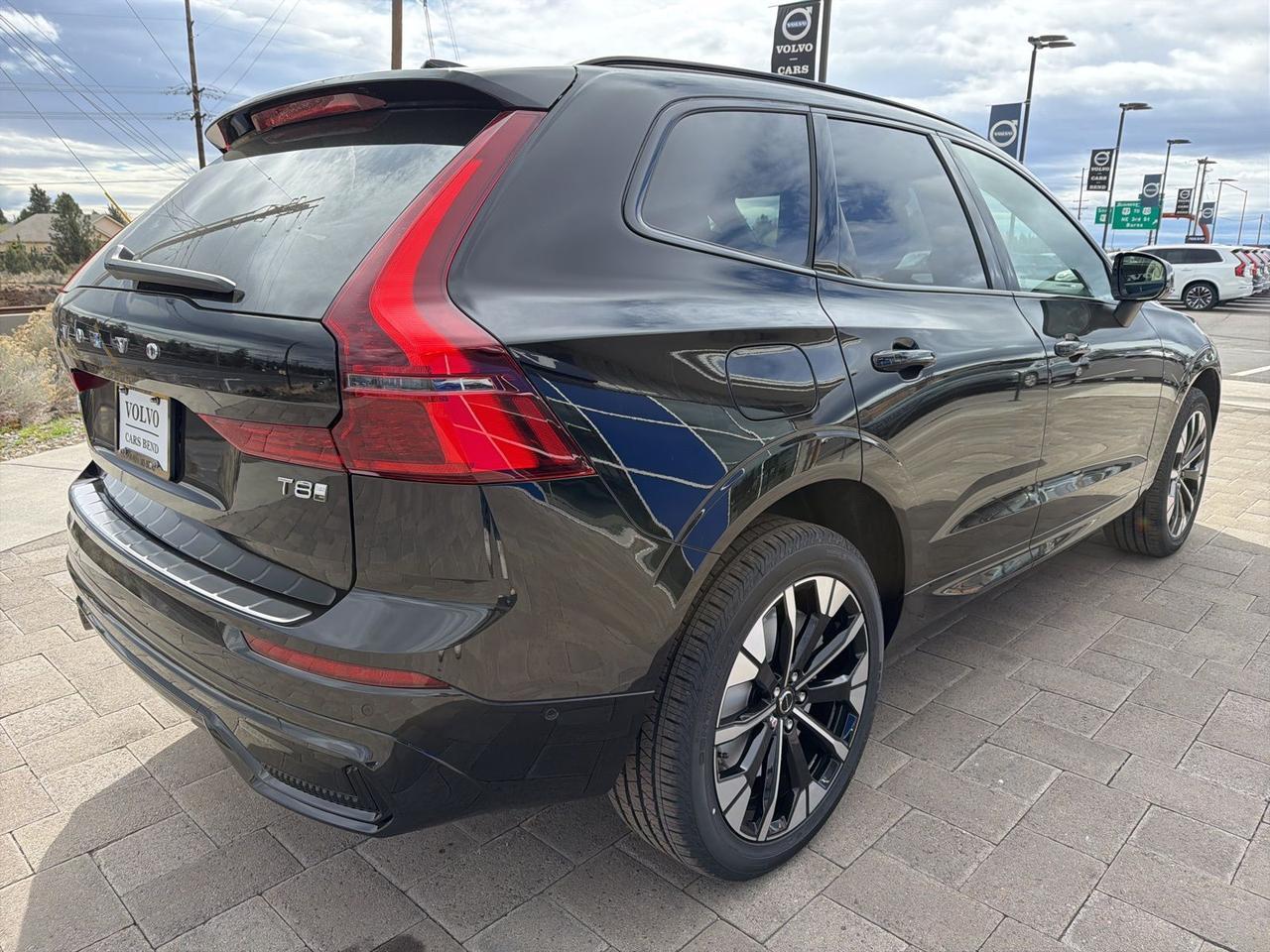 2026 Volvo XC60 Plug-In Hybrid T8 Plus Bend OR