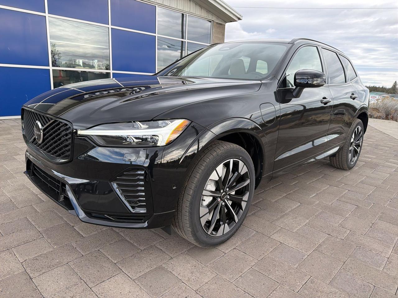 2026 Volvo XC60 Plug-In Hybrid T8 Plus Bend OR