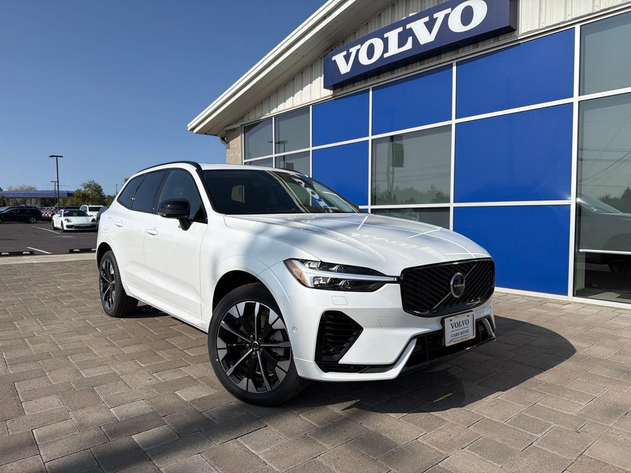 2026 Volvo XC60 Plug-In Hybrid T8 Plus