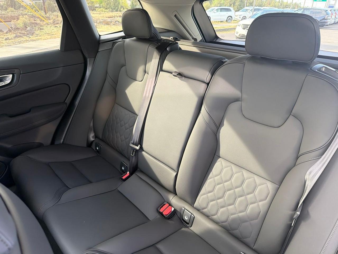 2026 Volvo XC60 Plug-In Hybrid T8 Plus Bend OR
