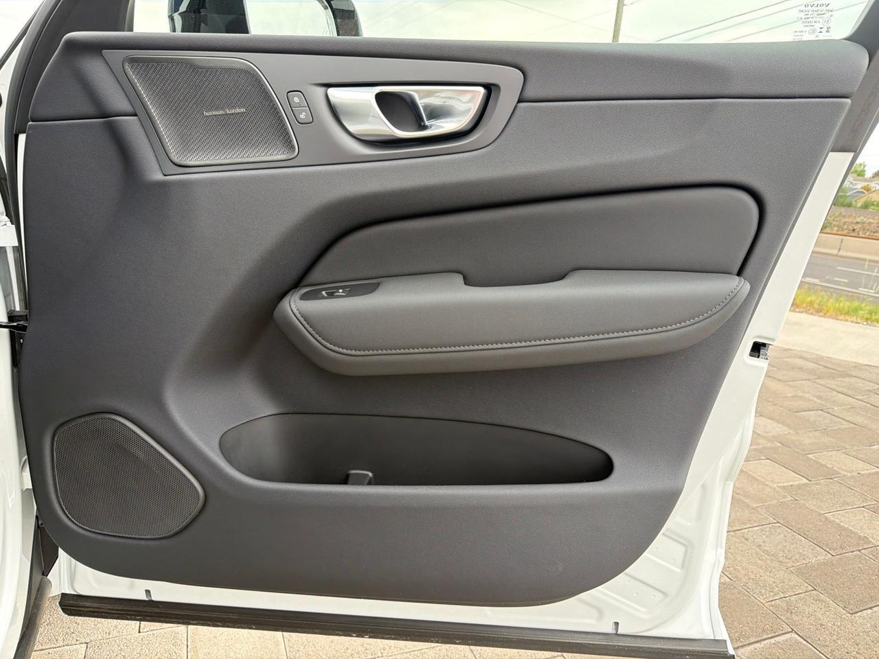 2026 Volvo XC60 Plug-In Hybrid T8 Plus Bend OR