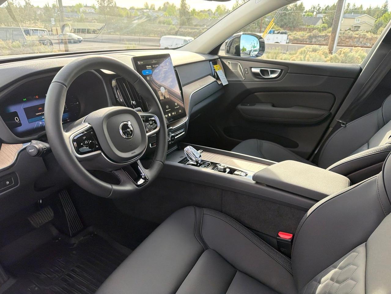 2026 Volvo XC60 Plug-In Hybrid T8 Plus Bend OR